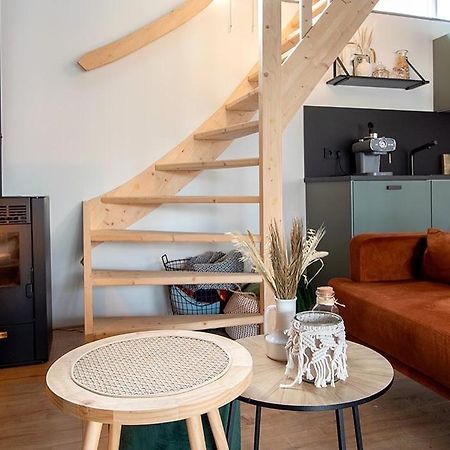 デルーネン La Casa Gardenia Bed & Breakfast エクステリア 写真